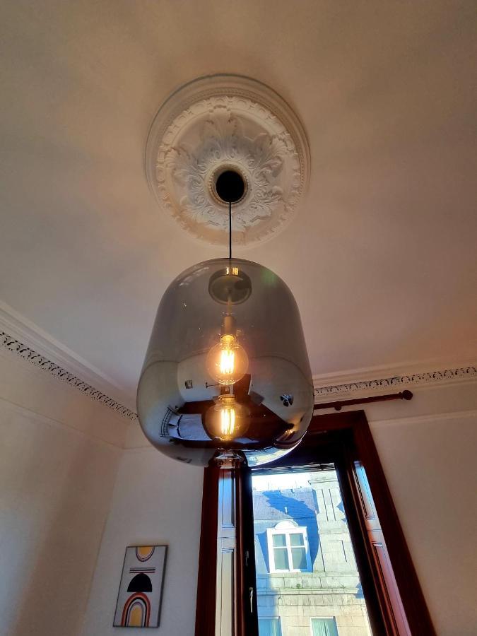 Luxury 2 Bedroom City Centre Apartment With Panoramic Views And High Ceilings Aberdeen Exterior photo